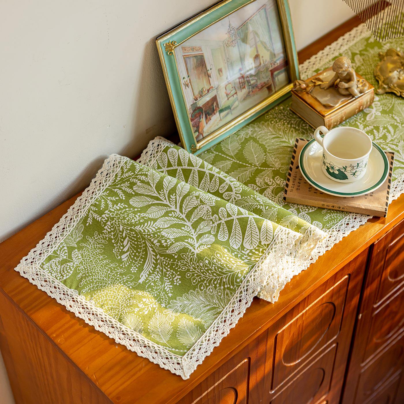 简约桌旗法式牛油果绿高级感餐桌布长条茶几旗布电视柜边柜盖布巾