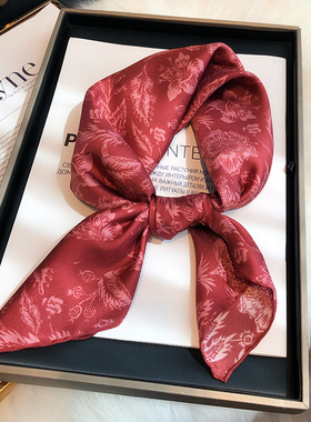 斜纹绸真丝丝巾2025新款女中方巾百搭安格拉红色100%桑蚕丝小领巾