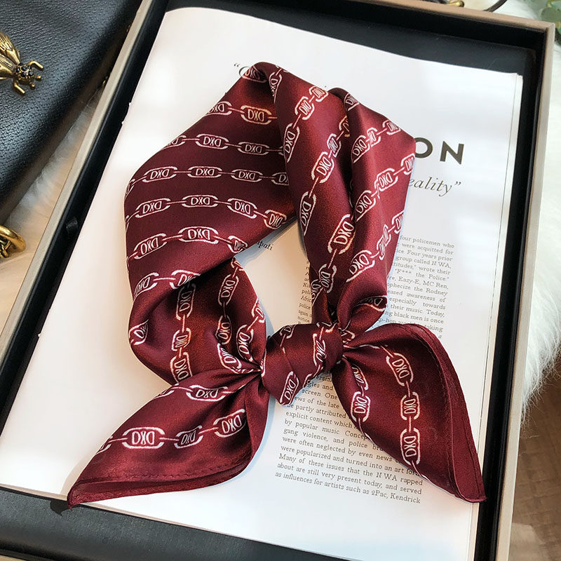 安哥拉红100%真丝丝巾新款小方巾