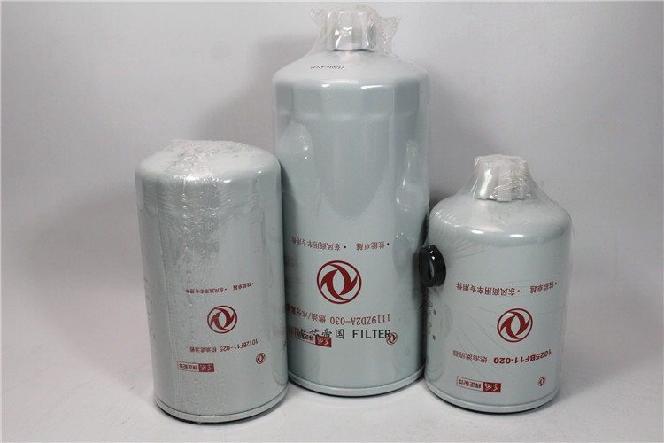 天锦货车机油滤清器燃油水分离器