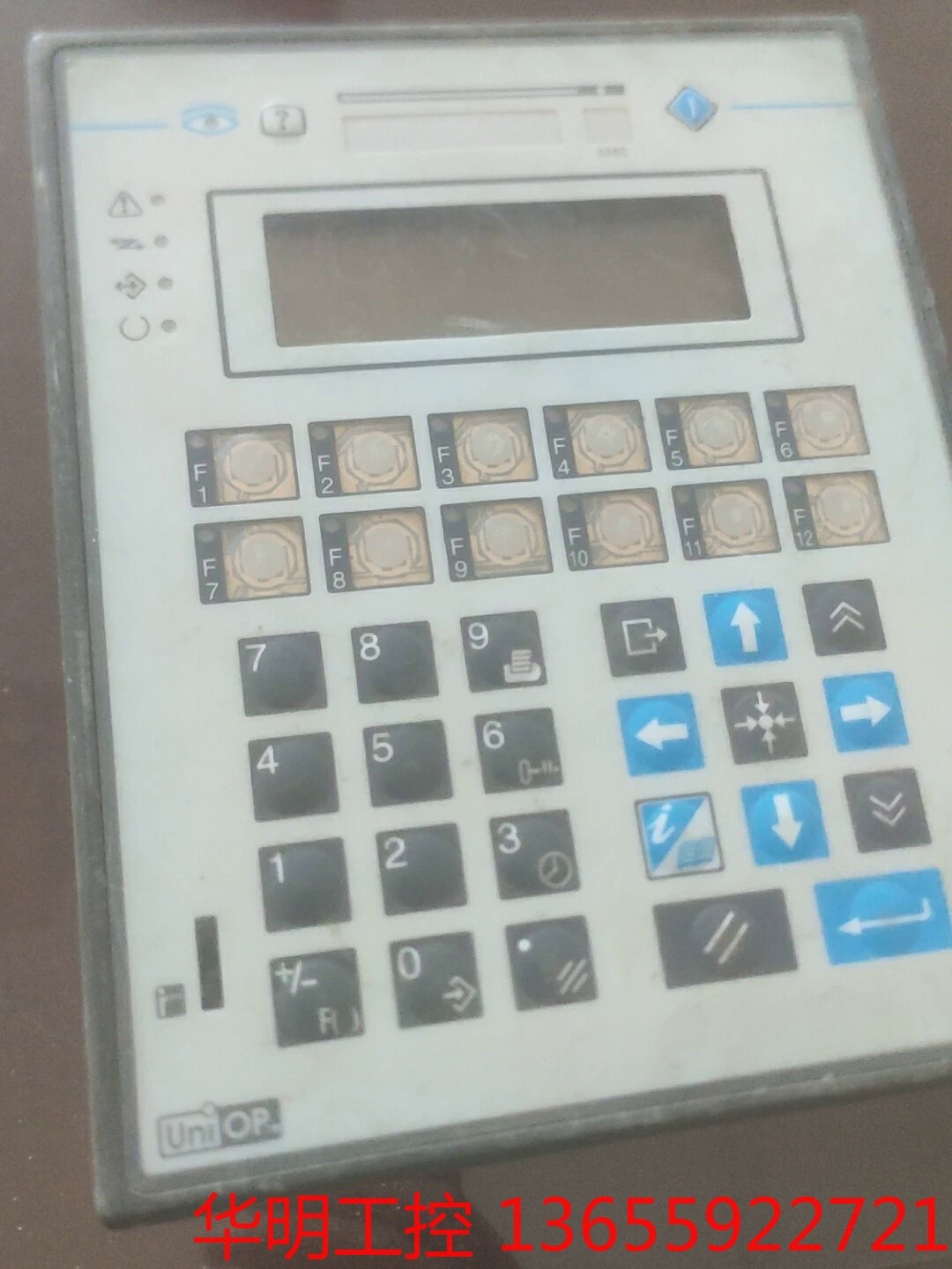 议价 UniOP人机界面触摸屏 EK-52 6ZA963-7 实物