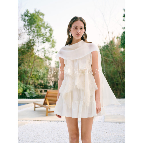 SO 26ss法式春夏精致感珠光感拼接蕾丝气质高级飘带无袖上衣