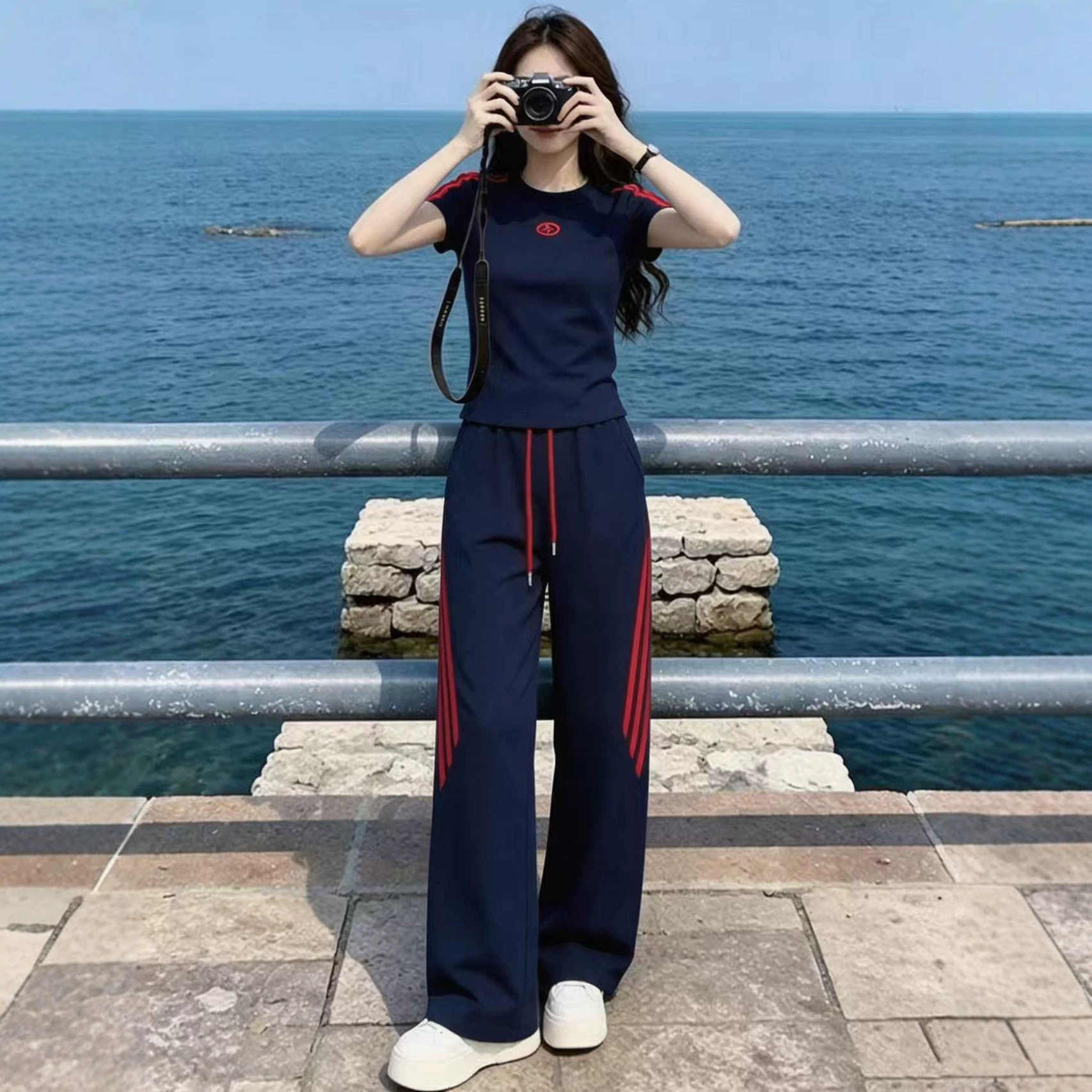 宽松显瘦洋气短袖修身插肩条纹弯刀裤潮流运动女夏装新款两件套潮