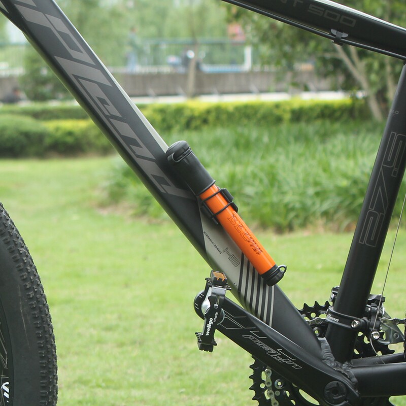 Pompe à vélo - Ref 2389316 Image 3