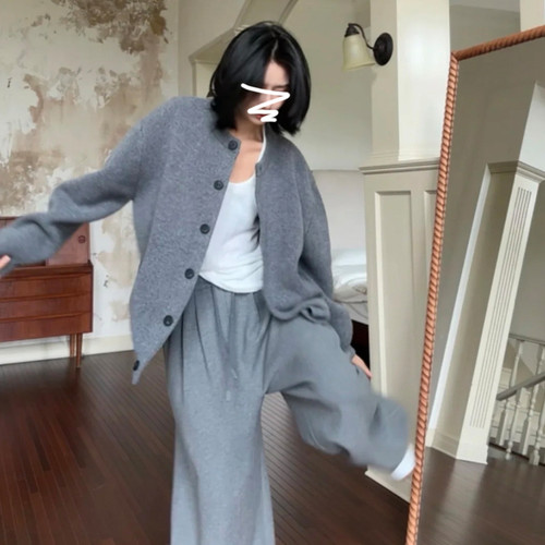 灰色毛衣外套女秋冬2025新款韩系慵懒高级感宽松休闲加厚针织开衫