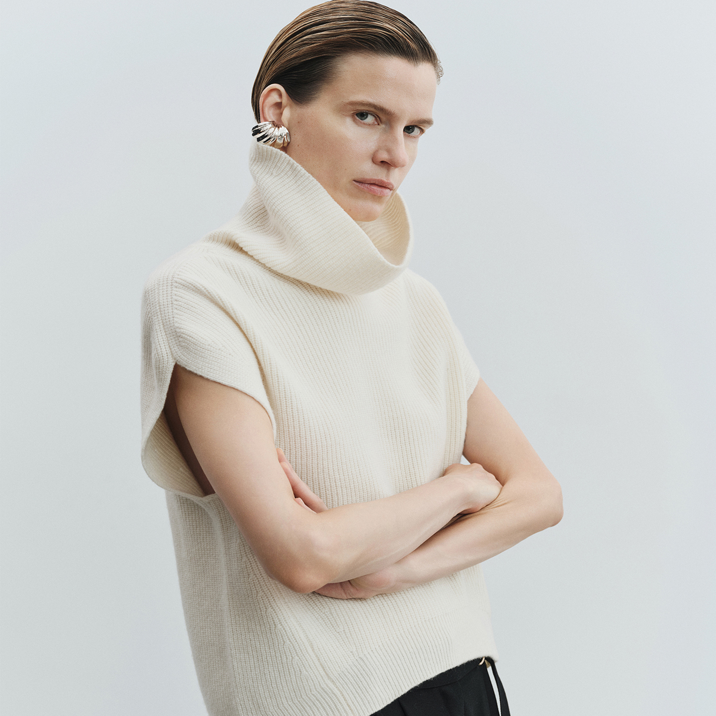 【大乐gogo严选】MEACHEAL米茜尔简约梨花白针织衫225430031008