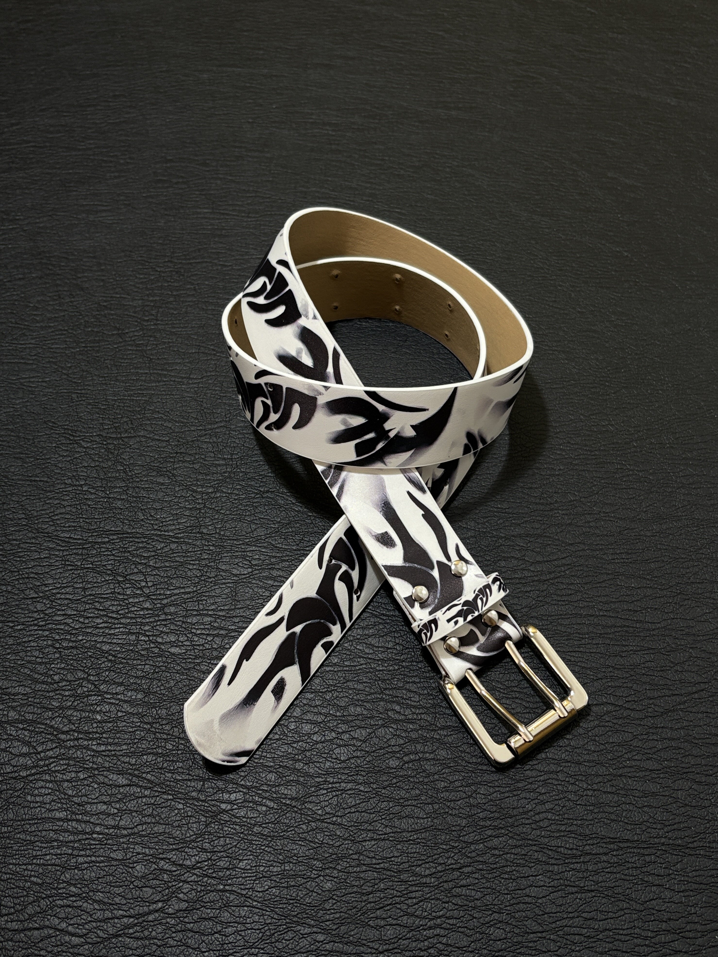 小心袖口「黑白荆棘」原创3D打印金属针扣腰带小众y2k皮带配饰