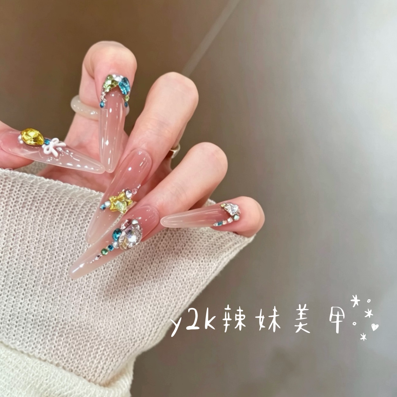 【蜜钻甜屿】手工穿戴甲腮红蜜桃粉多巴胺糖果色显白轻奢美甲贴片