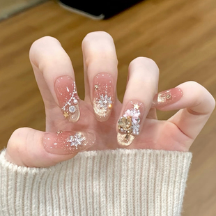圣诞新年手工穿戴甲渐变腮红香槟猫眼圣诞树雪花氛围感显白美甲贴