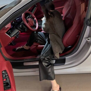 山本九分皮裤 复古老钱分割线软糯黑色