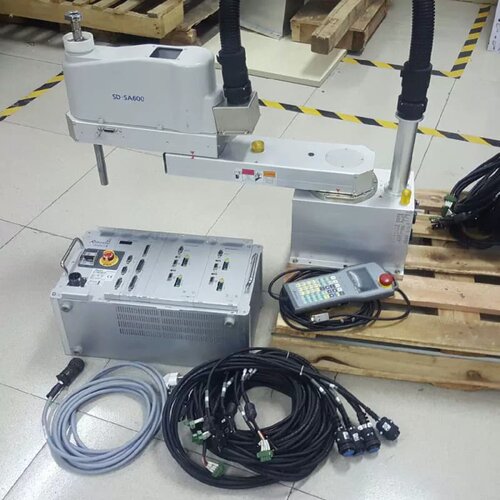 议价4轴机器人 ROBOSTAR 臂长600mm拆机 ROBOS