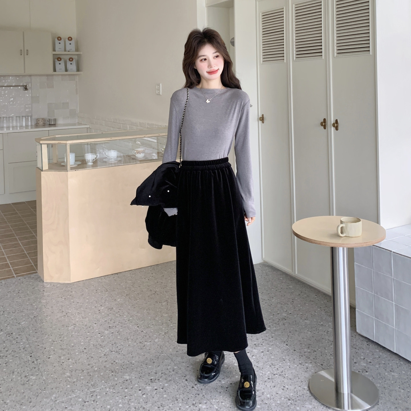 新款现货高级感丝绒套装三件套2C189-2616-P195-K318,女装套装/套裙,2C189