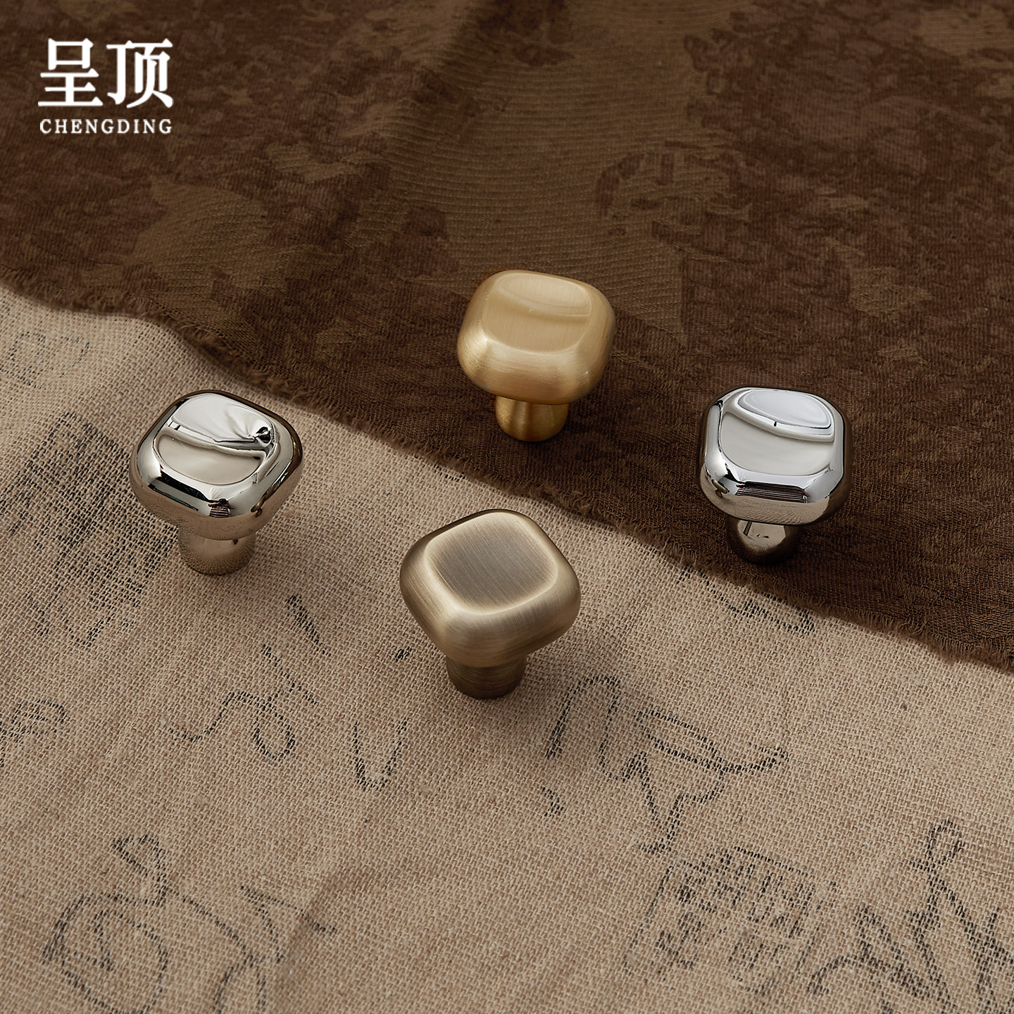 呈顶方形黄铜衣柜门拉手把手抽屉橱柜子厨房单孔古铜色中古风复古