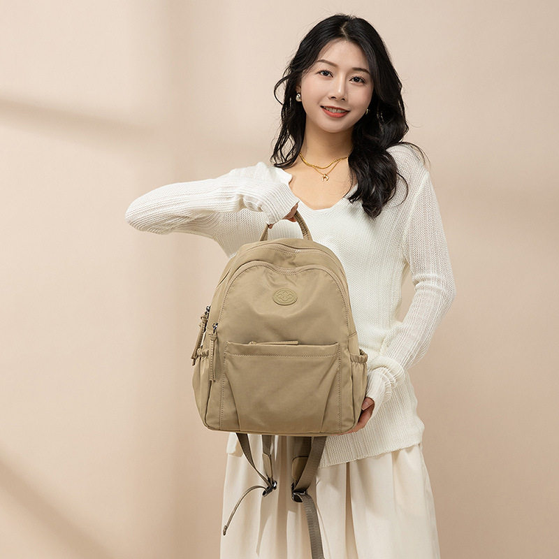 牛津布百搭双肩包女2026新款时尚轻便电脑包大容量旅行背包学院风