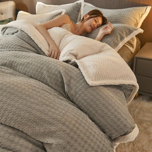 Коралловые джинсы с начесом, бархатный удерживающий тепло комплект, двусторонний фланелевый пододеяльник, покрывало, простыня, легкий роскошный стиль, 4 предмета