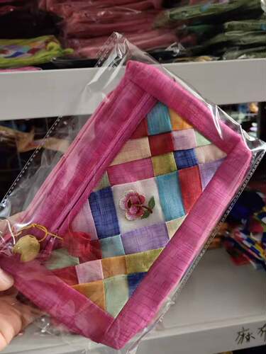 韩式刺绣化妆包新款收纳包公司做活动礼品朝鲜族延边旅游纪念