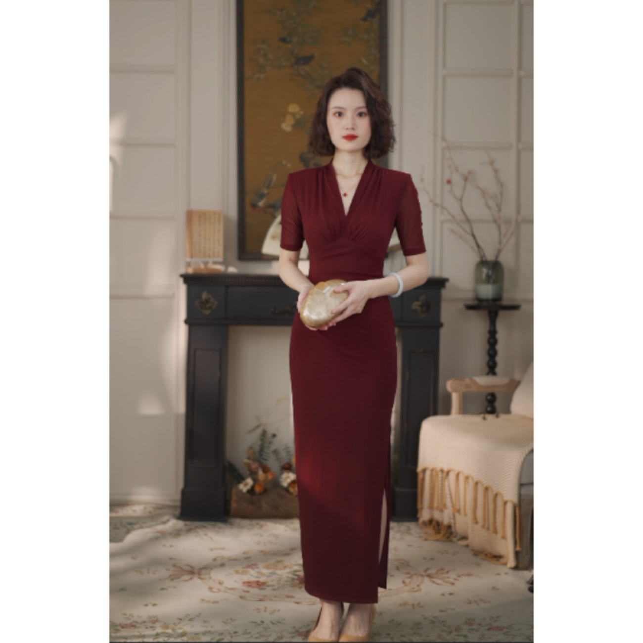 彩彩家【梦幻玫瑰】夏季红色显白收腰修身复古设计优雅显瘦连衣裙