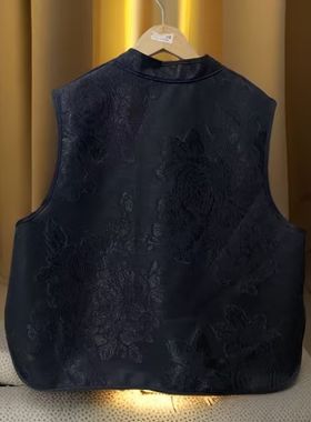 新品新中式复古气质丝段加绒盘扣马甲高档时尚百搭刺绣马夹上衣