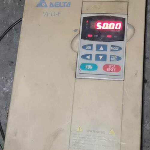 议价VFD150F43A 变频器 15KW 380V 台达VFD-F维修
