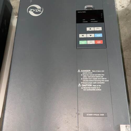 议价DF900-V0300T3B 变频器 30KW三相AC400V 工控调速装置维修