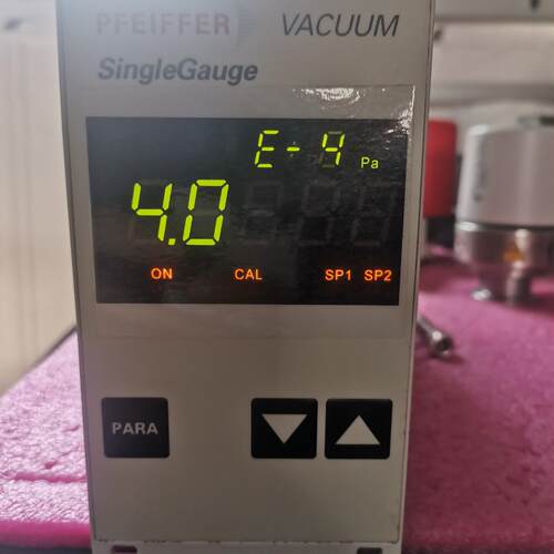 议价TPG261 IKR251 普发真空计真空显示器 真空测量显示器件维修