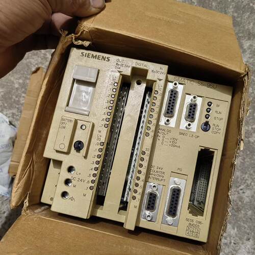 议价S5-95U 6ES5095-8MD03 CPU工控可编程控制模块维修