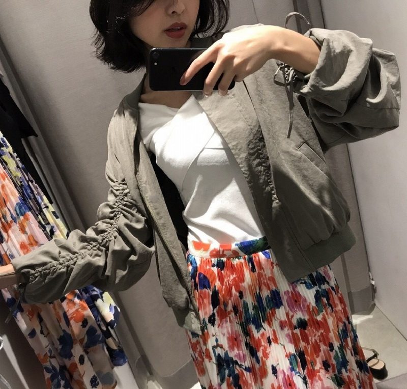 活力褶皱袖系带夹克外套减龄