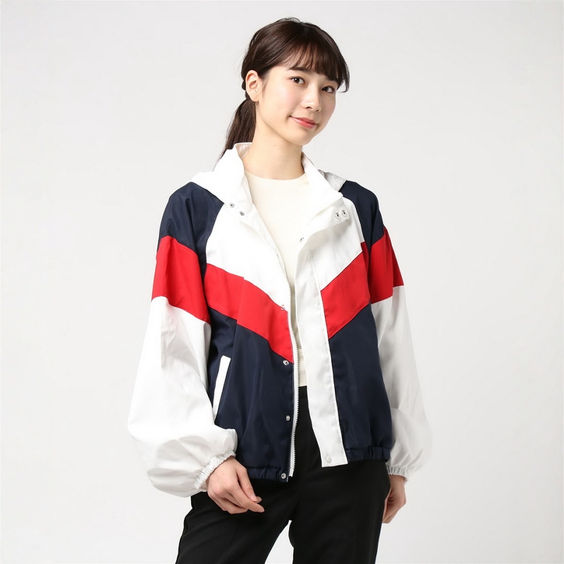 超值购~靚拼色 少女活力款 双口袋休闲连帽夹克外套