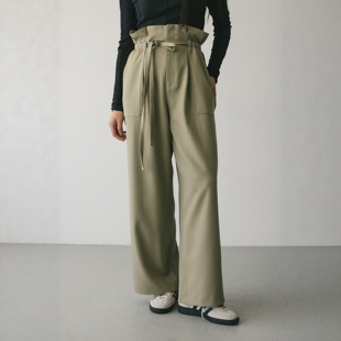 王簰刚需 STY1EM1XER 日本料！垂坠舒适 高腰花苞 显瘦纸袋直筒裤