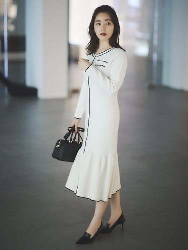 拼色修身鱼尾摆长袖针织连衣裙