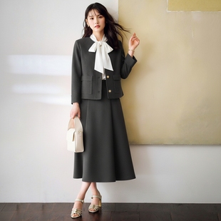 代1300 温柔气质甜美舒适两件套可水洗夹克×喇叭半身裙 富家千金