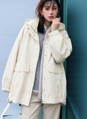 代1800+3.7w+L0un1e 时髦冒险家 连帽防水休闲冲锋衣夹克外套