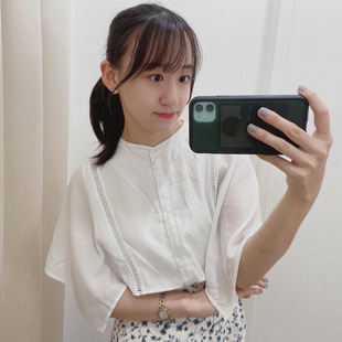 微微三分甜 21秋 这件气质好清新 蕾丝披肩袖 衬衫 店头主推