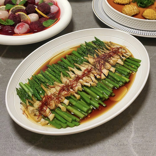 创意盘子餐盘陶瓷汤盘薯条家用商用盘釉下彩炒菜盘虾水饺高级感