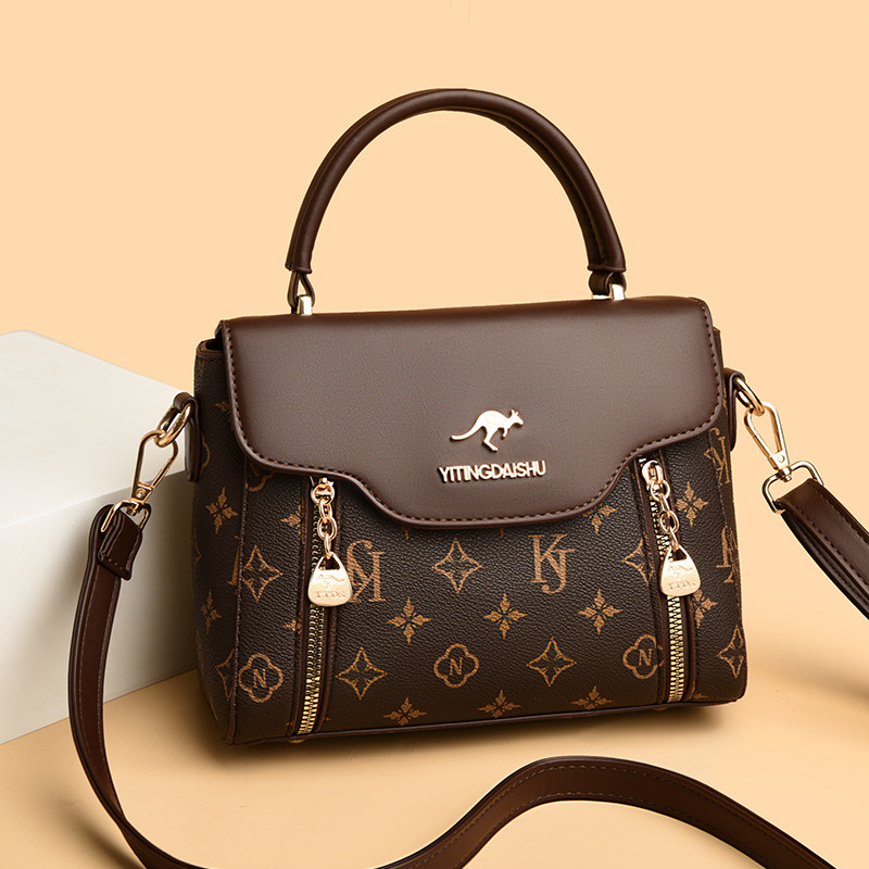 品牌真皮单肩包包女2026新款潮时尚百搭女士斜挎包软皮牛皮小方包