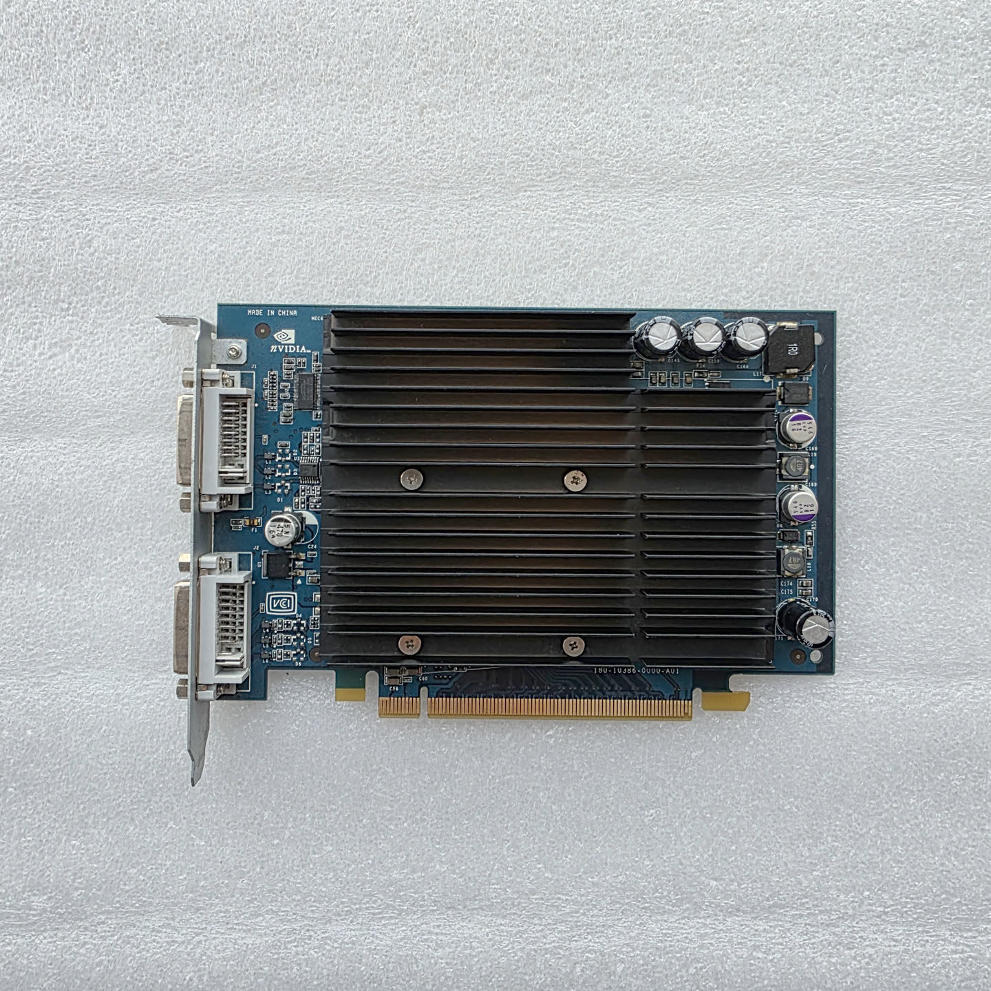 苹果Power Mac二代G5 A1117 PCI E 6600LE  256M显卡 双DVI!