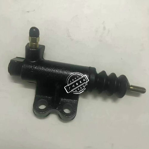 三菱帕杰罗猎豹V31离合器分泵
