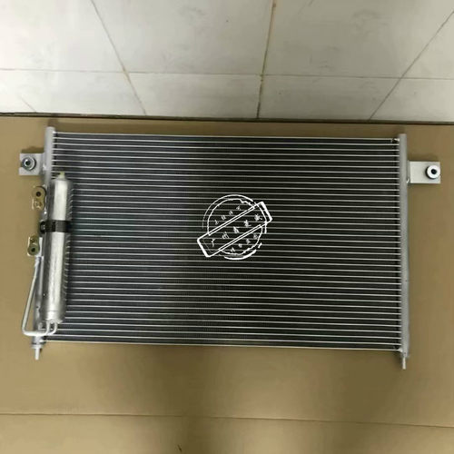 适用于长丰猎豹黑金刚欧三 奇兵4RB3 空调散热网 散热器 冷凝器