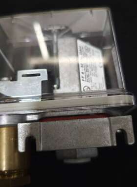 售前SAUER压力开关 FF4-32 GL DAH 1010025议价