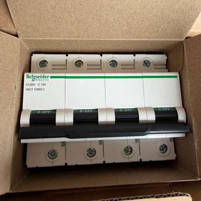 售前A9N19819 4P100A空开，正品