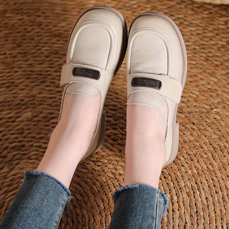 春秋款百搭复古小皮鞋