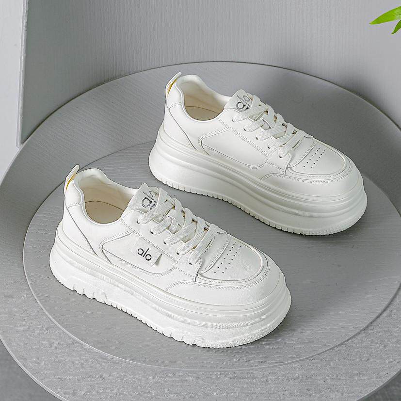 厚底增高小白鞋女2025秋新款小个子时尚百搭轻便真皮运动休闲板鞋