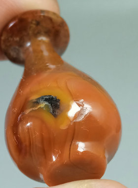 正宗宣化战国红玛瑙 纯天然 小花瓶 有外伤