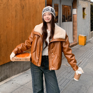 新款首发金属丝油皮直冲新国标90绒羽绒服