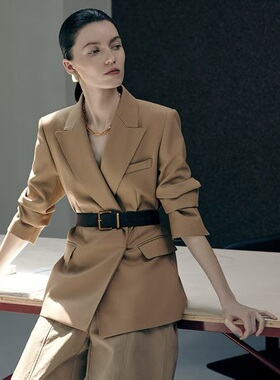 MOFAN25外套MBU574219