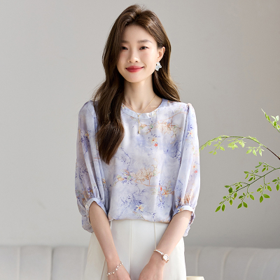 KCOR夏季女式设计感印花五分袖透气雪纺衫上衣9K0J04708