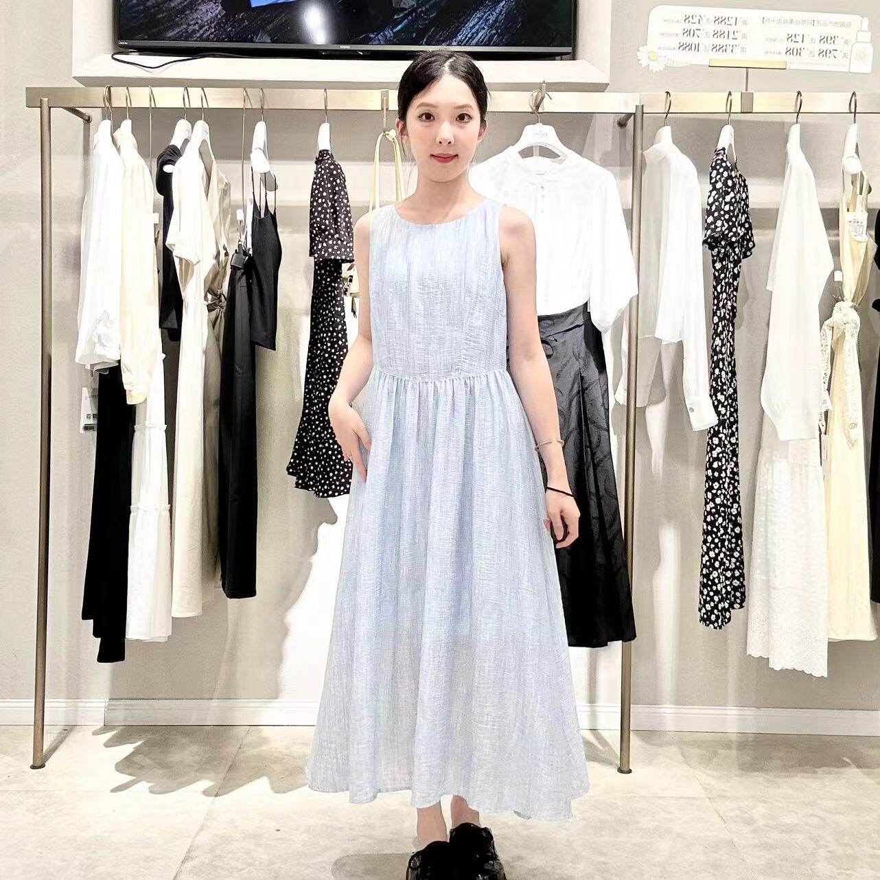 伊芙丽女士时尚简约连衣裙1G4691571