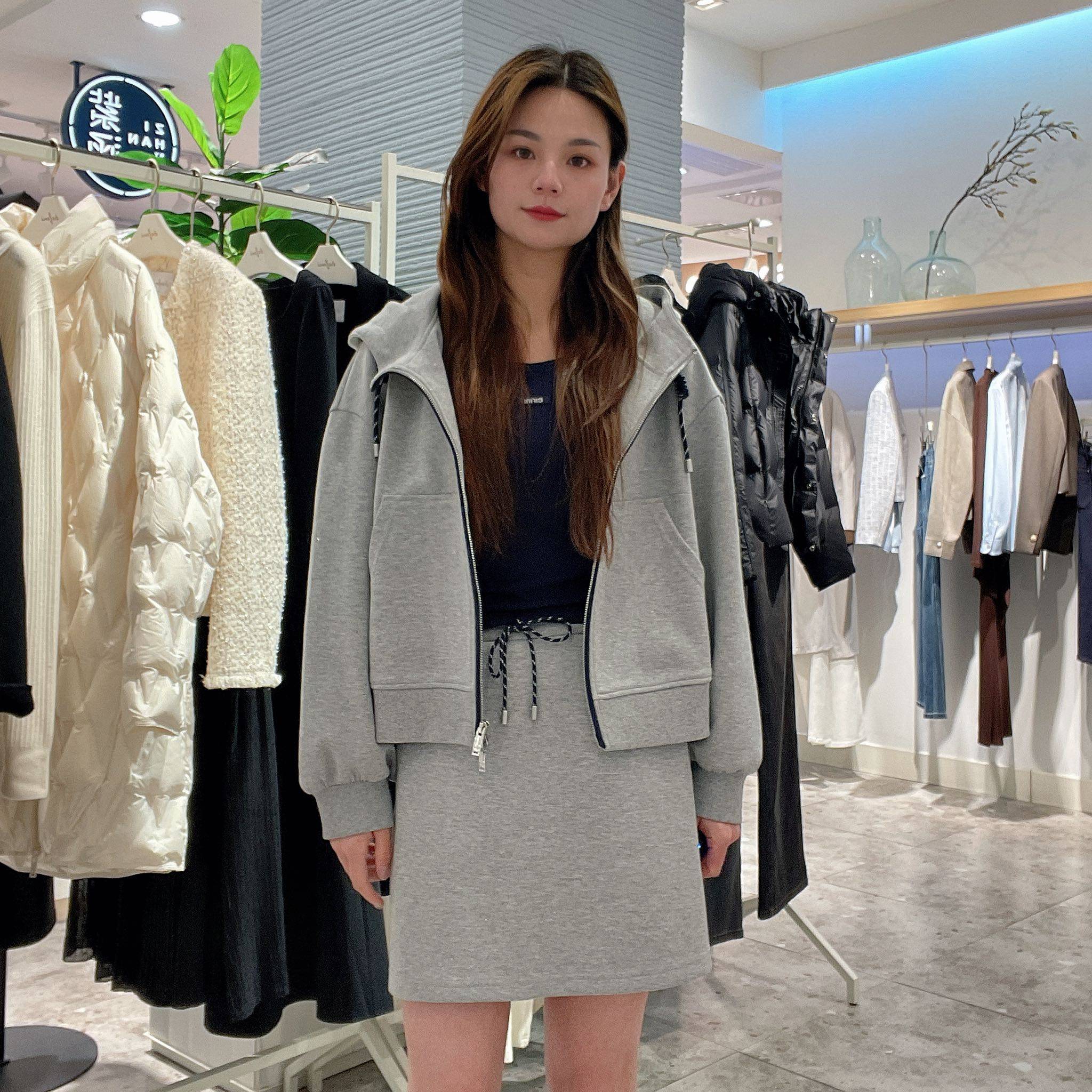 伊芙丽女士简约时尚半身裙子1G2240111