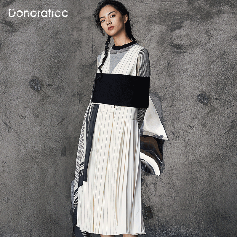 Donoratico/达衣岩 连衣裙（失踪梵蒂冈之二）T1DLY0173