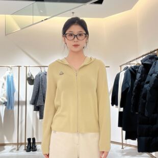 LanaFaY女士简约时尚针织衫L5C821